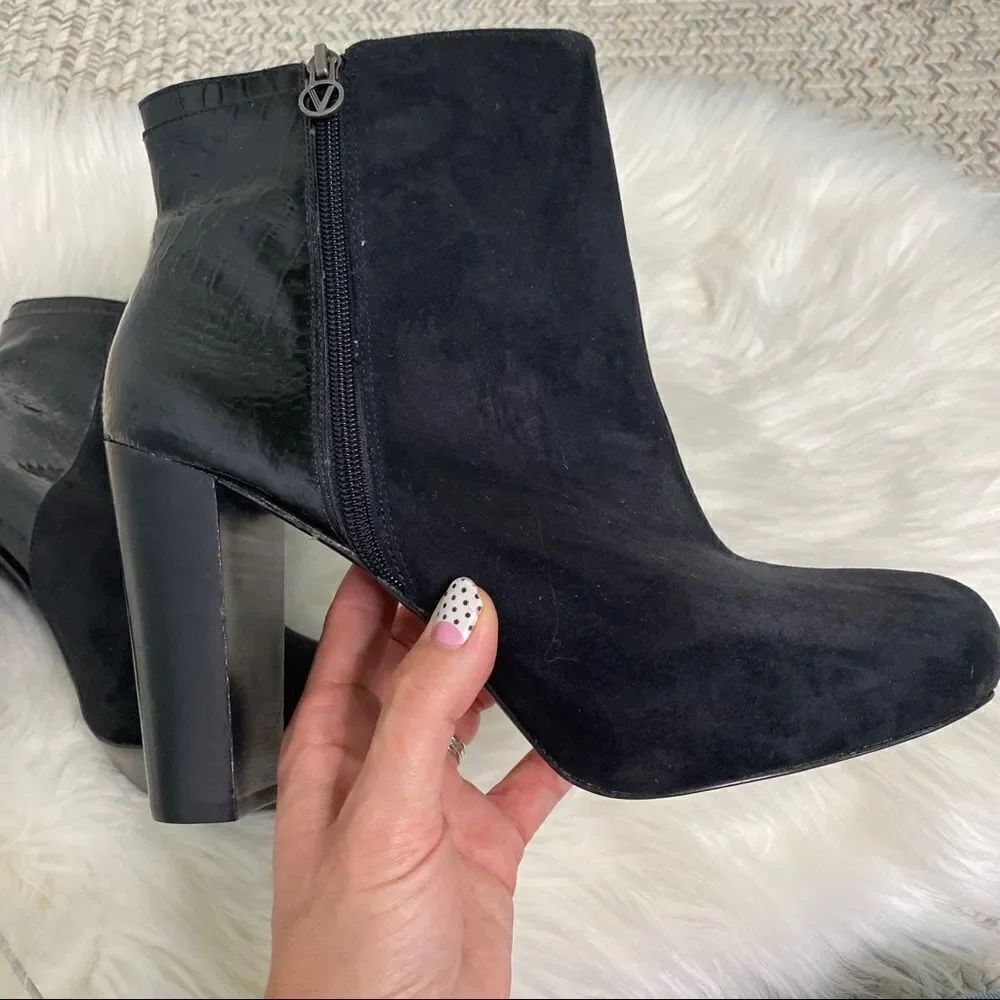 Victor Alfaro black suede croco embossed booties - Picture 7 of 9